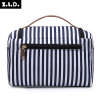 uploads/erp/collection/images/Luggage Bags/mugubag/XU0315711/img_b/img_b_XU0315711_5_aGvyQjeoU0mPyddVk8k_YUIXoanbAvQ5